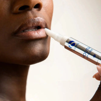 iS Clinical Youth Lip Elixir